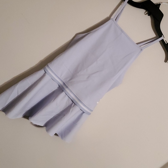 Top - Picture 2 of 6